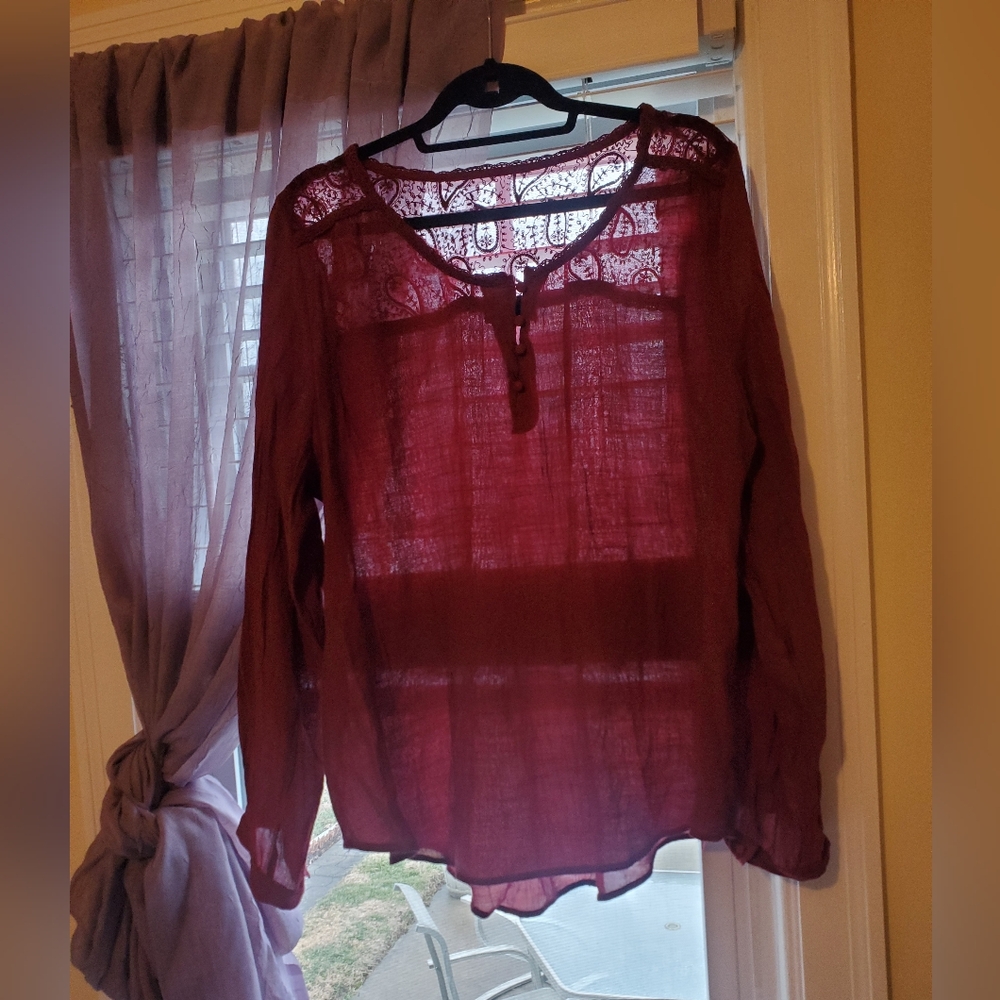 Elegant Burgundy Lace Women's Top
